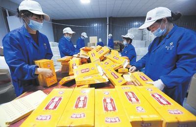 香思里熱干面俏銷(xiāo)線上線下