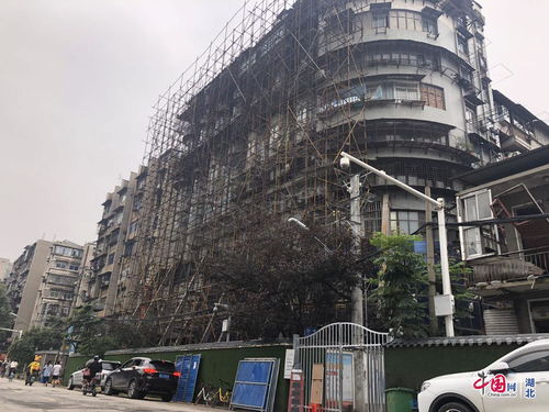 武漢恒隆廣場(chǎng)施工致周邊房屋沉降開裂 受損商戶多年求助無果