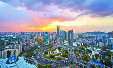 主動(dòng)融入長(zhǎng)江經(jīng)濟(jì)帶,爭(zhēng)創(chuàng)湖南改革發(fā)展新優(yōu)勢(shì)